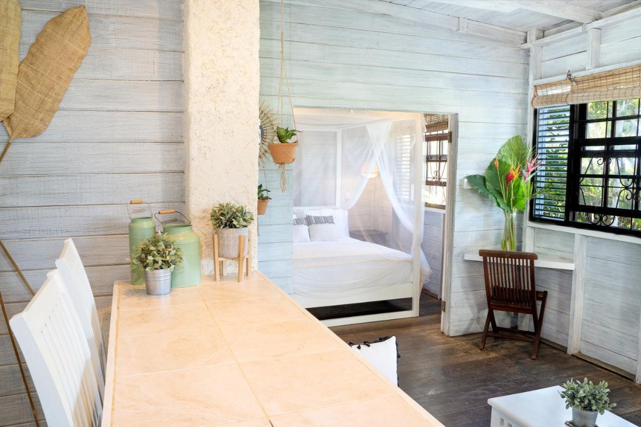 Eco Lifestyle And Lodge Bathsheba ภายนอก รูปภาพ